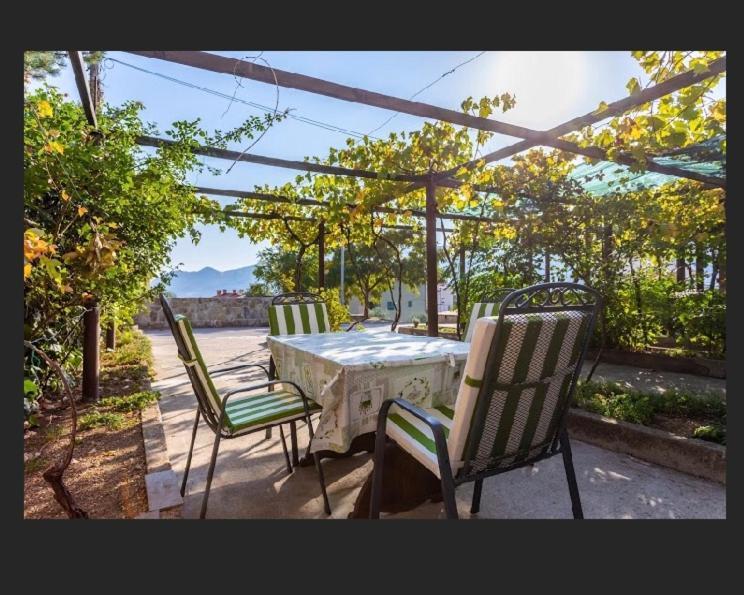 Apartmani Velnic 2 Baška Extérieur photo